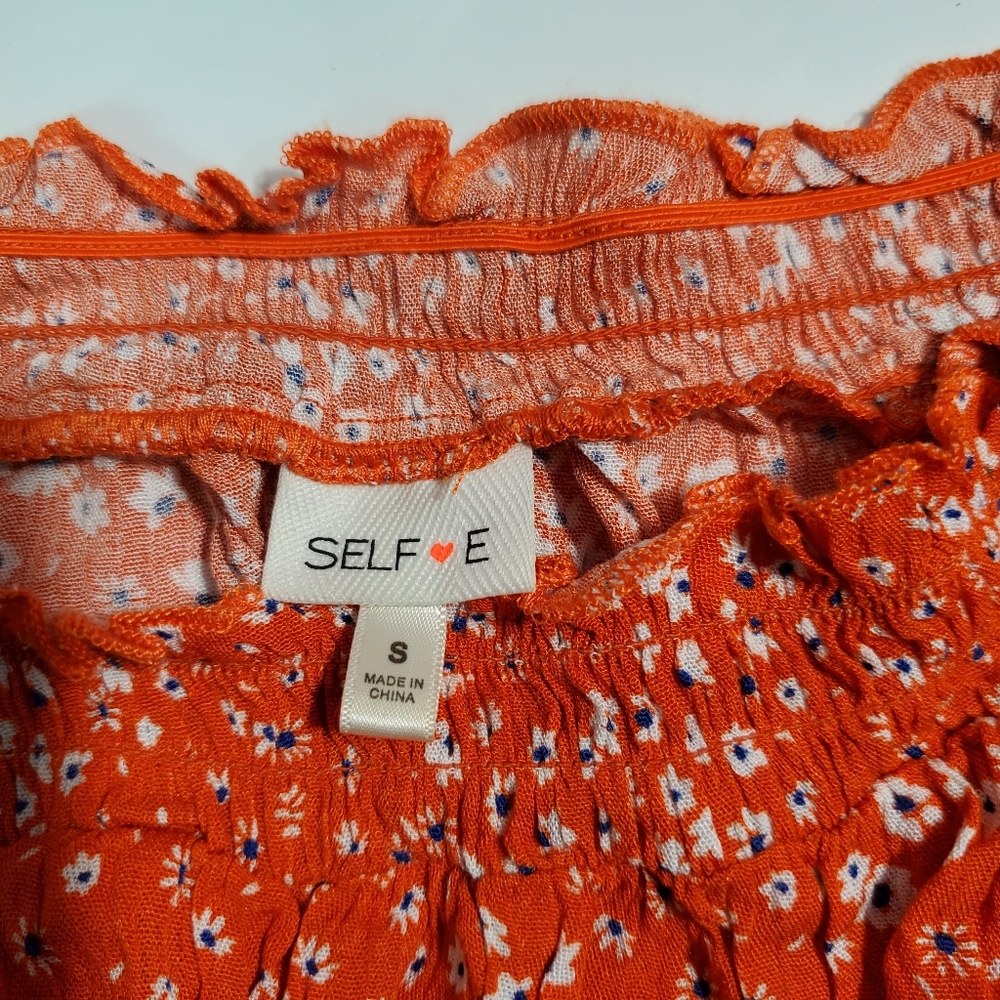 SELF E Crop Top - Picture 5 of 5